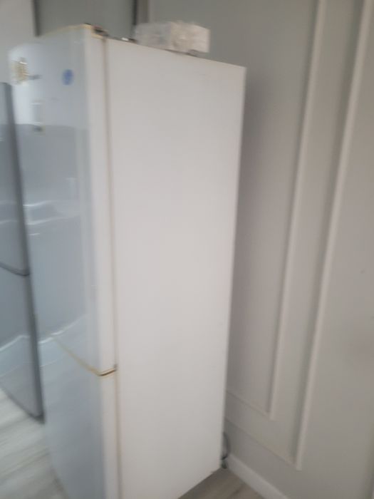 Холодильник  самсунг 2 камерный