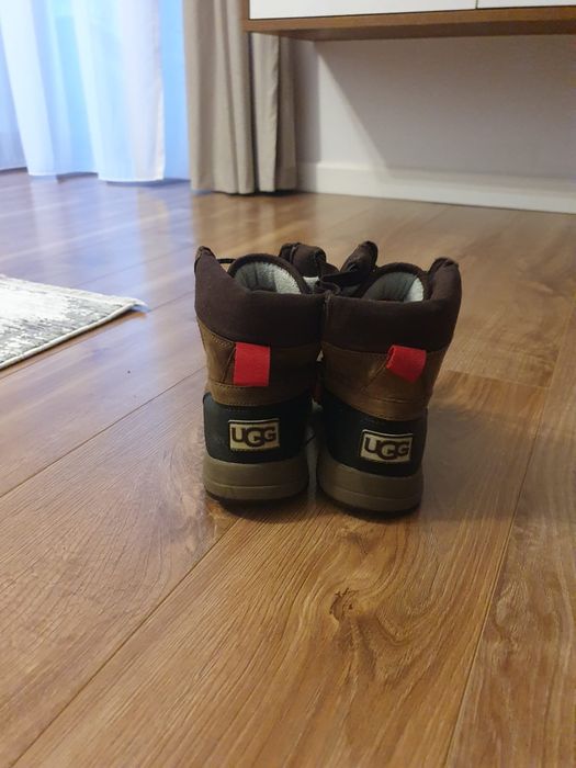 Ghete băieți UGG