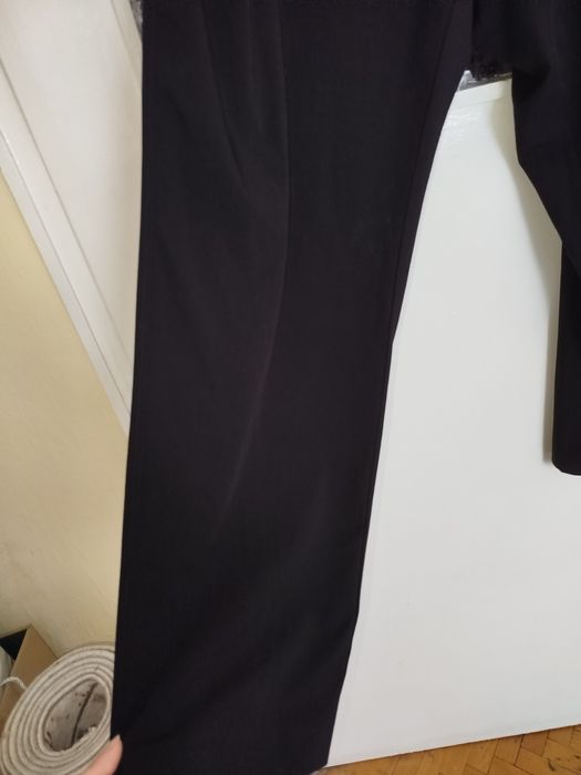 Нов черен панталон  3 хл