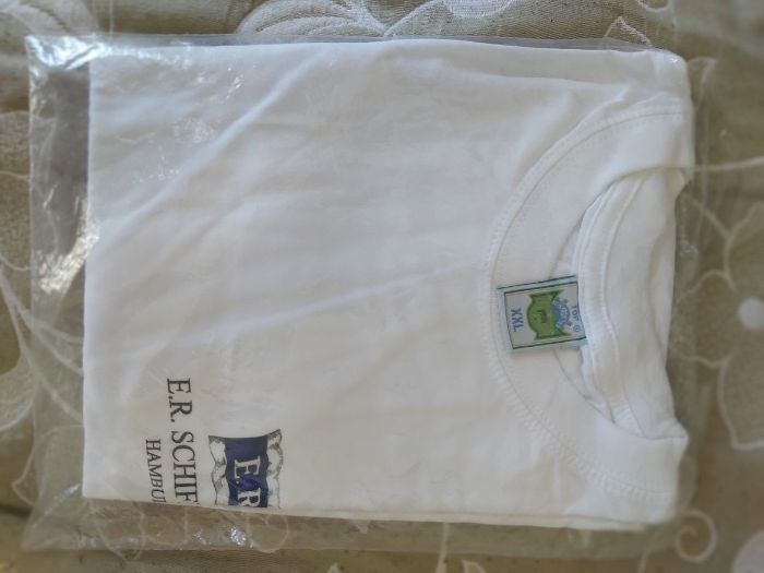 Продавам италиански и немски тениски, цена на бройка