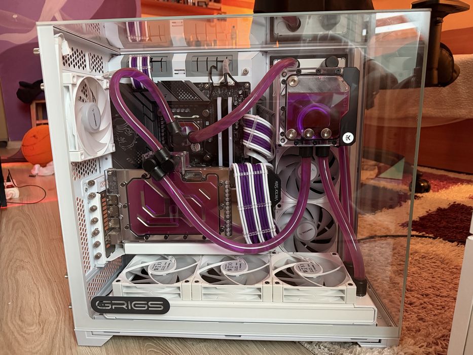 CUSTOM  GAMING PC 3090  13700kf 32GB RAM