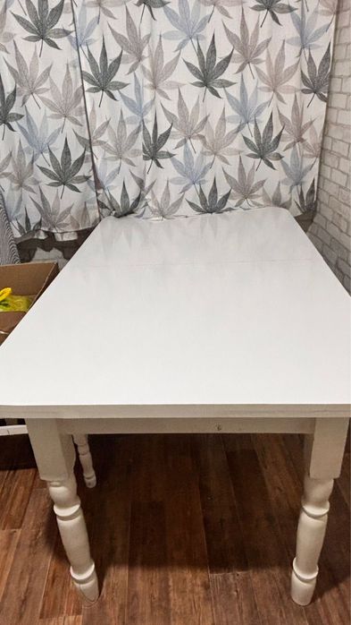 Продам стол со стульями