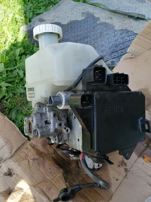 Pompa Pajero 3 ABS servo frână centrală cu calculator și butelie