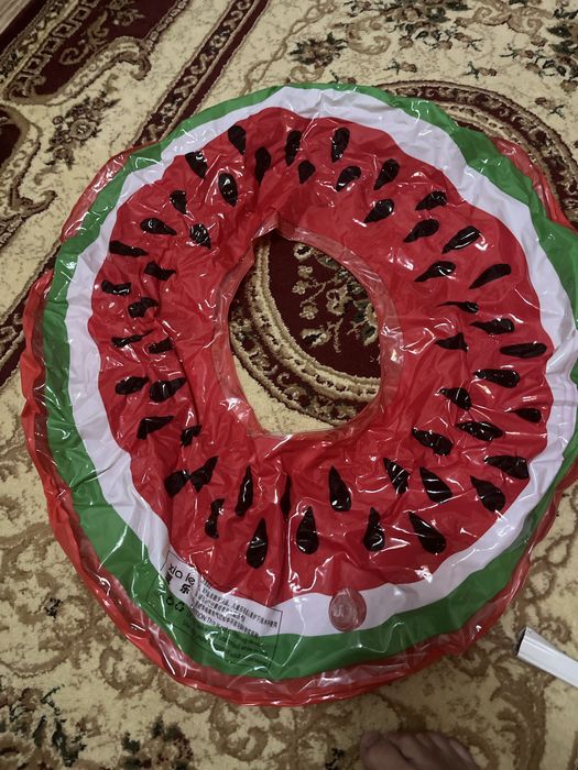 Надувной круг арбуз