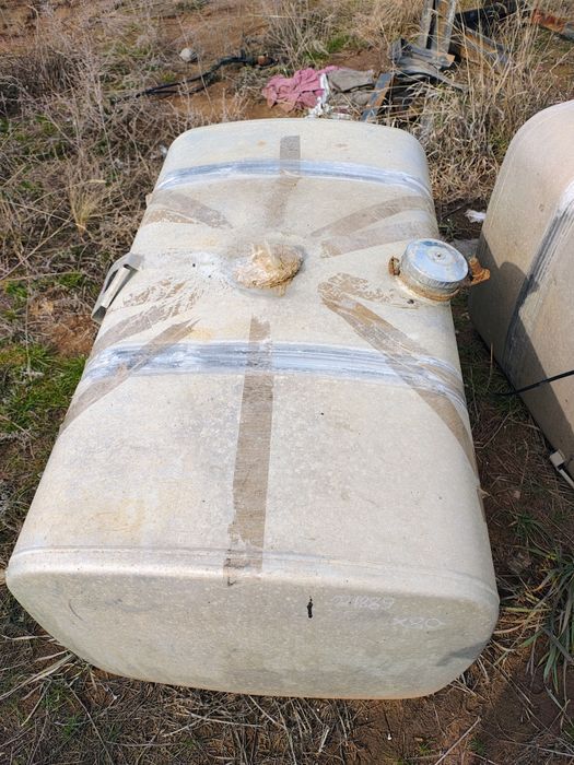 Бак топливный Даф 105