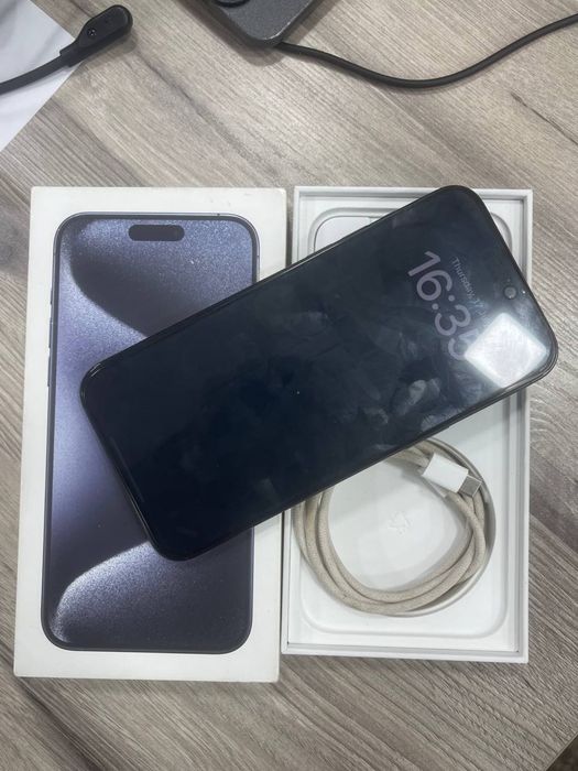 Iphone 15 pro max 1TB