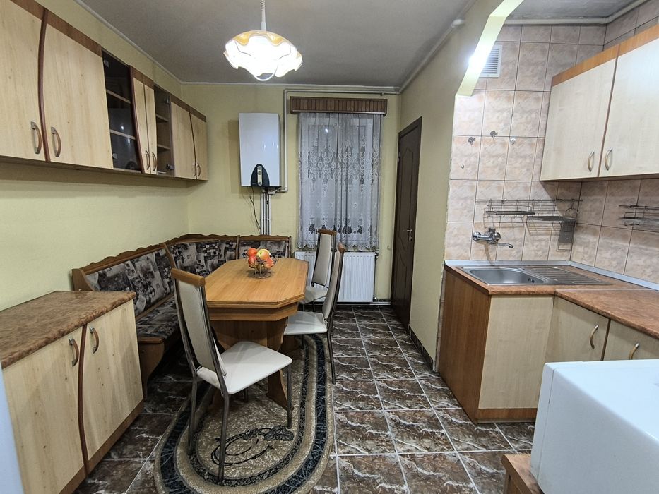 Apartament 3 camere