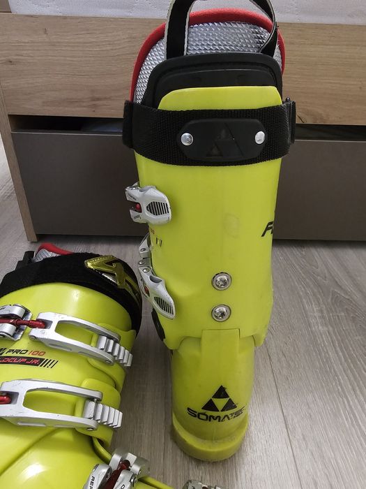 Fischer RC4 Junior Flex 100