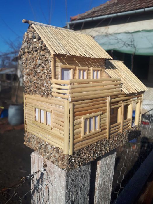 Căsuță din trestie rustică facuta manual