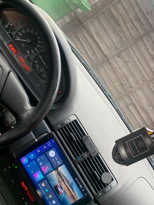 BMW E46 316i stare excelenta vând/schimb