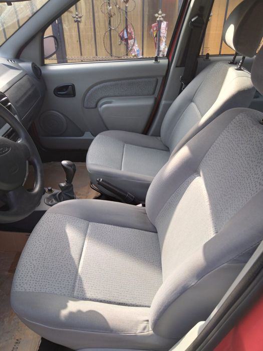 Vând Dacia Logan 1,4 2005