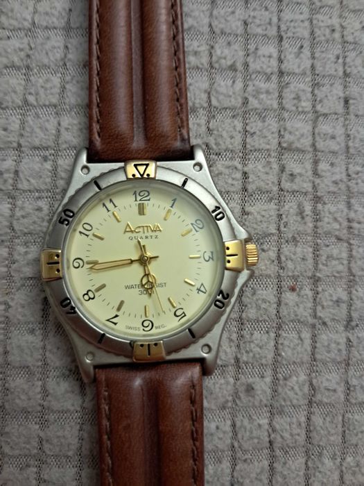 Ceas Activa Quartz by Invicta cu curea de piele originala
