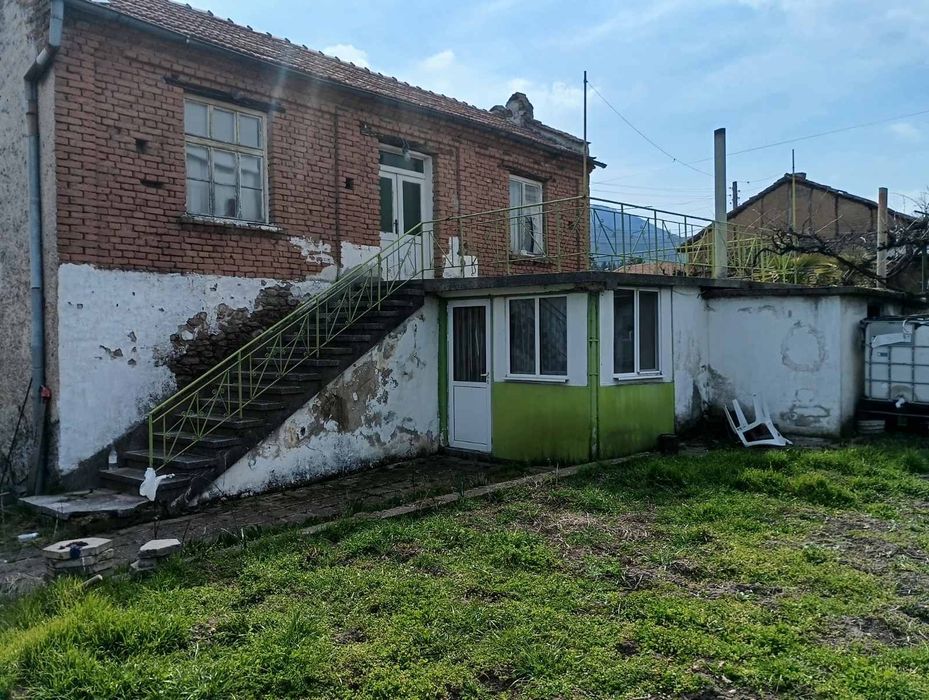 Продавам къща в с.Тополово
