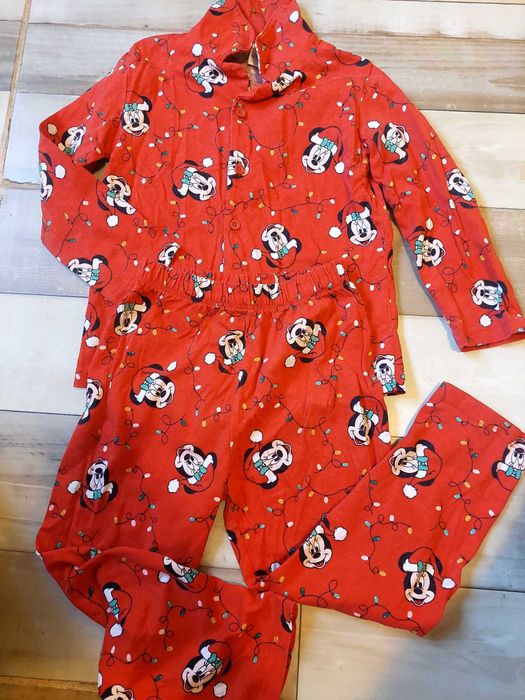 Чаршафи и пижами