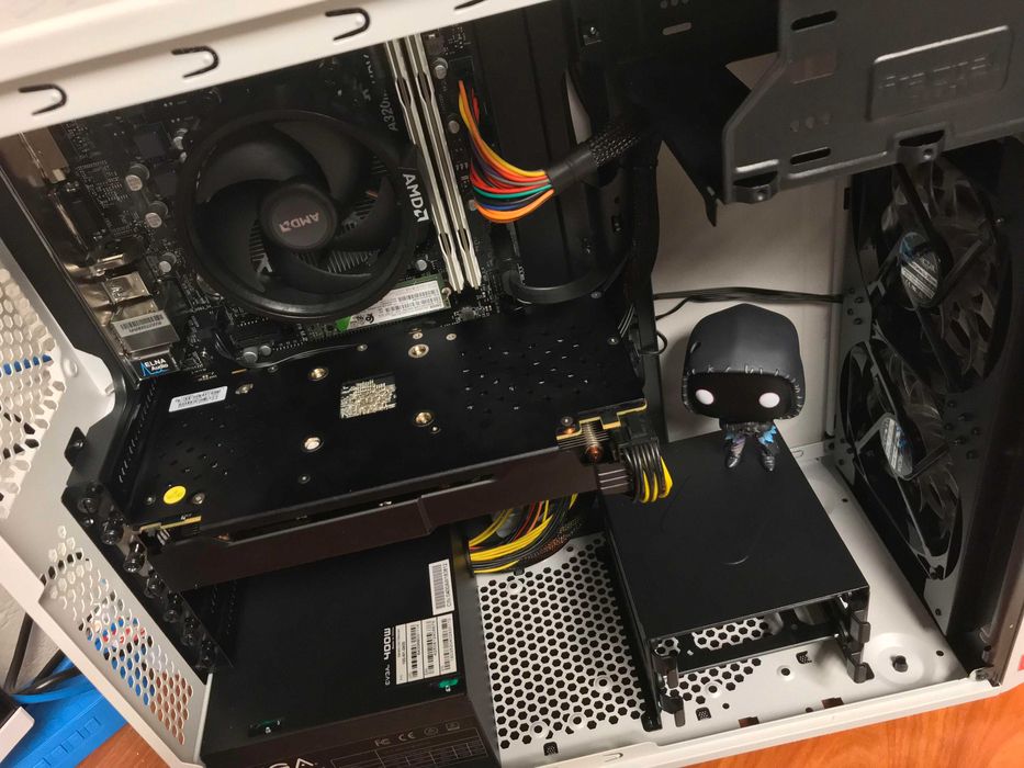 Преинсталиране на Windows/Linux и още сервизни услуги