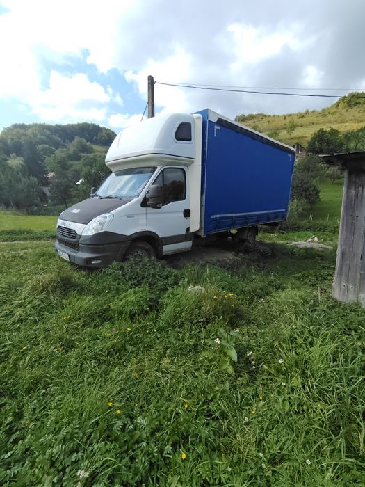 Cam Iveco prelata nouă
