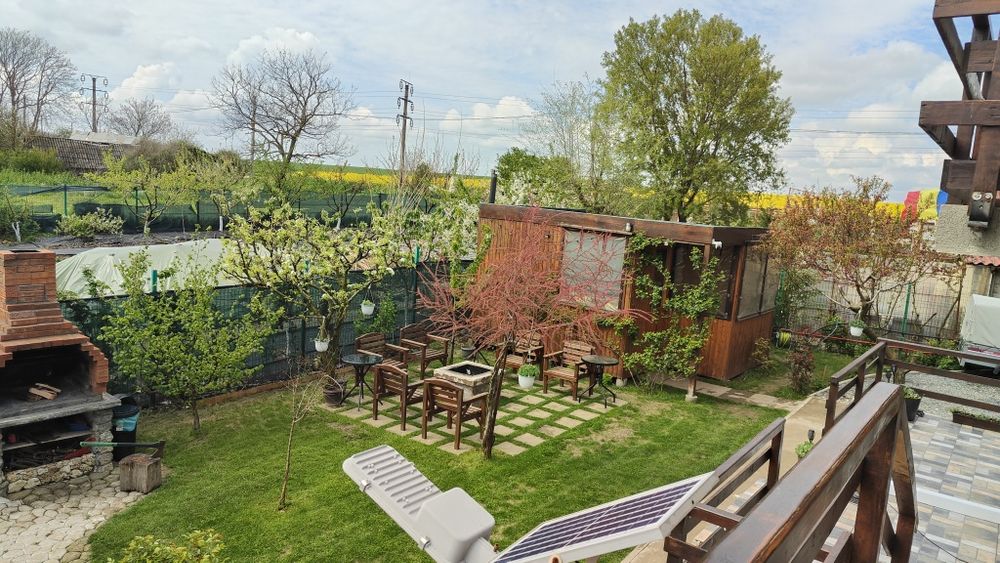 Apartment de inchiriat  3 camere / 23 August jud Constanta