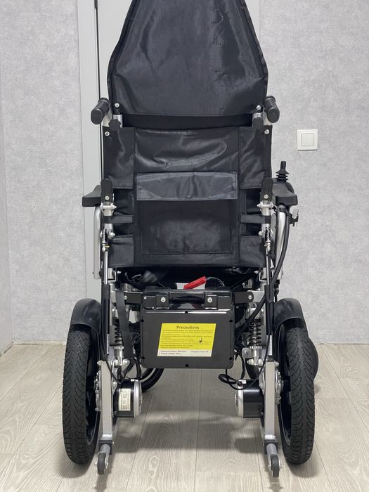 Электроприводная инвалидная коляска