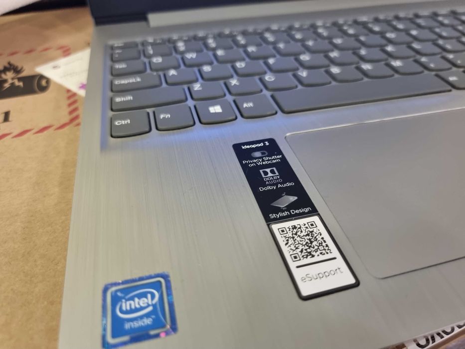 Лаптоп Lenovo ideapad 3, 15,6 Инча RAM 4GB, SSD 128GB