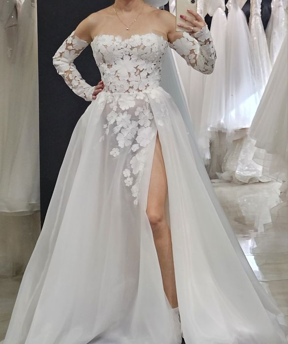 Булчински рокля Eira 
Designer: Natalia Romanova
