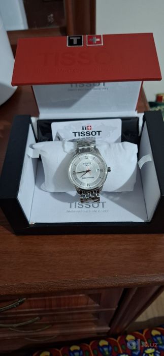 Срочно продаётся часы тиссот