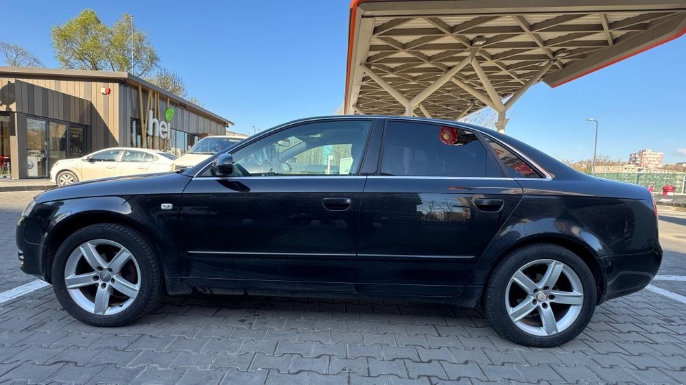 AUDI A4 2005 — imagine 2