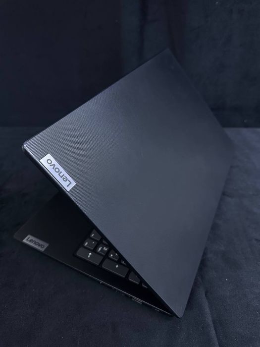 Lenovo Celeron N4500 Ram:8gb SSD:256гб