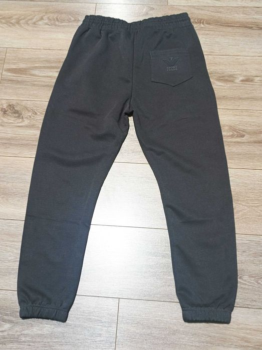 Спортно долнище - цветове