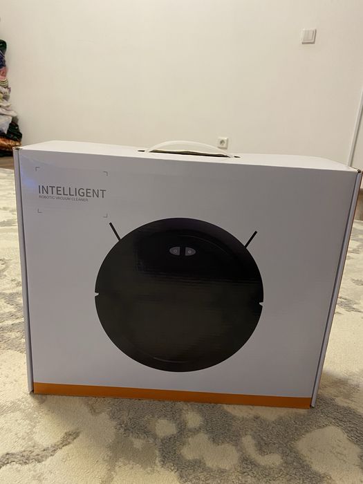 Продается робо пылесос