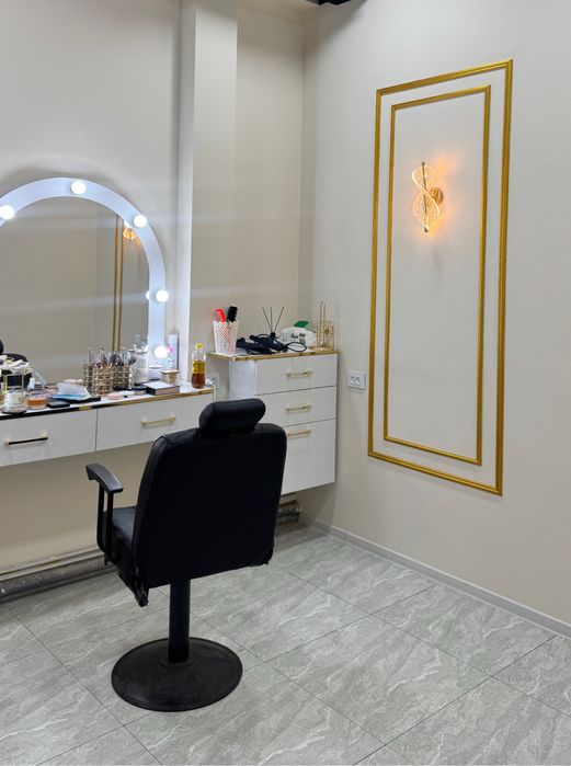 Salon mebelari sotladi