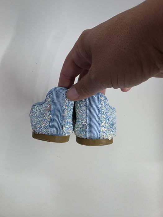 Червени пантофки р-р 25/ Сини пантофки р-р 28 см