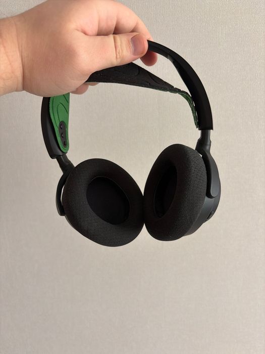 SteelSeries Arctis Nova 7X