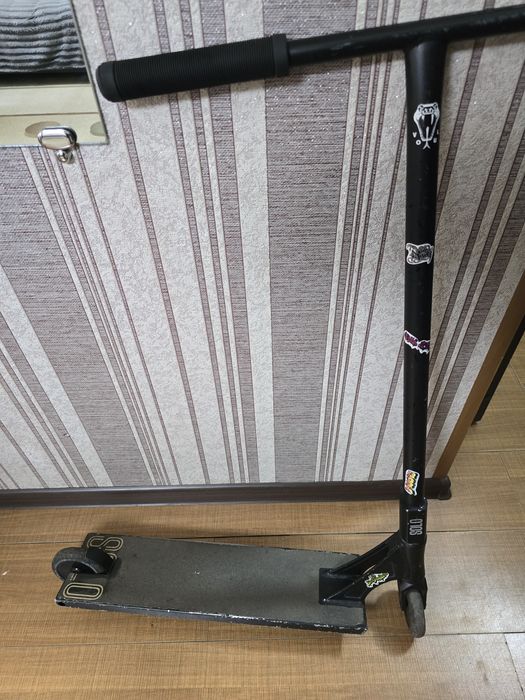 Продам самокат Vokul solo