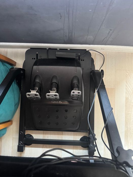 Logitech g29+shifter+стойка