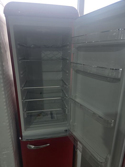 Нов Bomann ретро комбиниран хладилник/фризер KGR 7328.1 червен