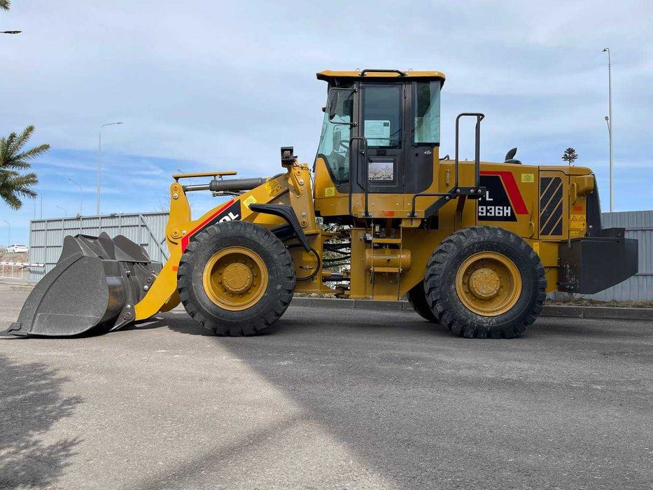 Фронтальный погрузчик LOVOL FL936H