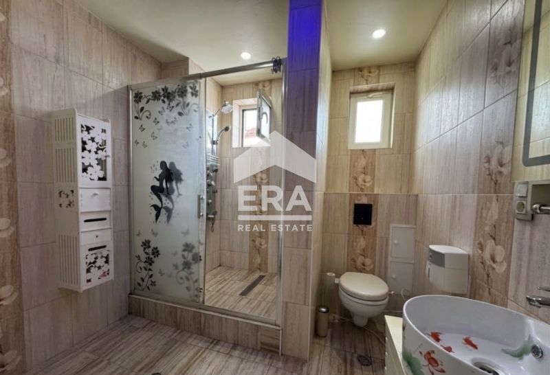 Продава се Многостаен апартамент в Силистра, Римска гробница - 137 кв.м за 869 €/кв.м - Снимка #8