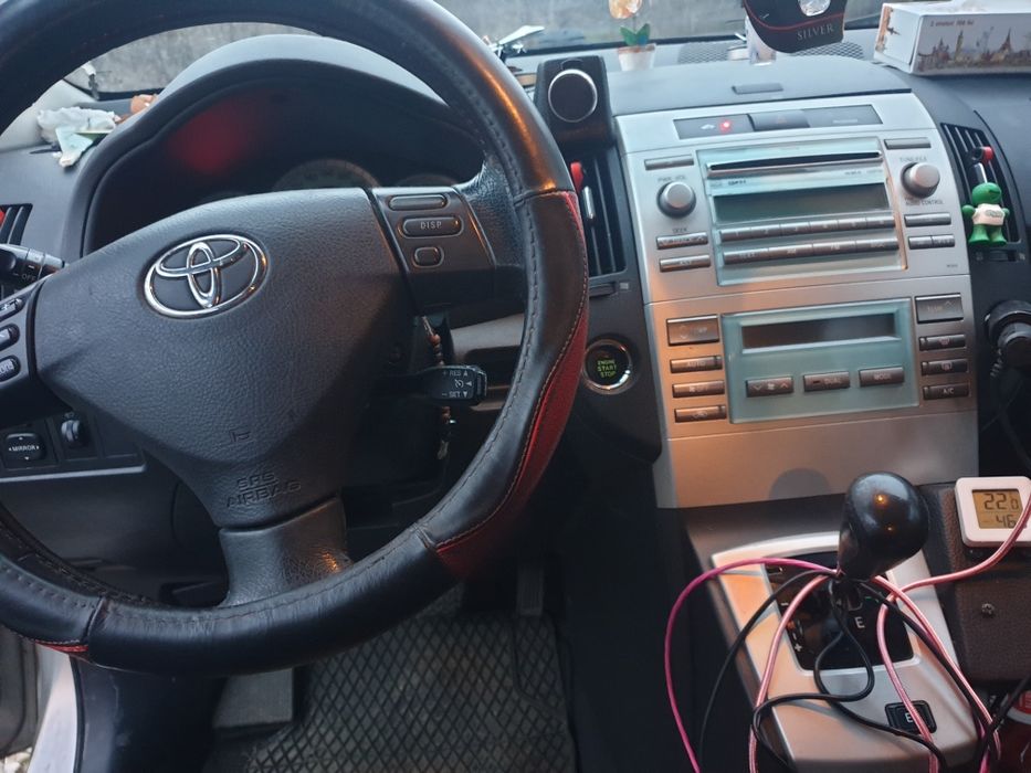 Toyota Corolla Verso 1.8 7 loc benz gpl