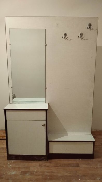 Прихожая продам бу