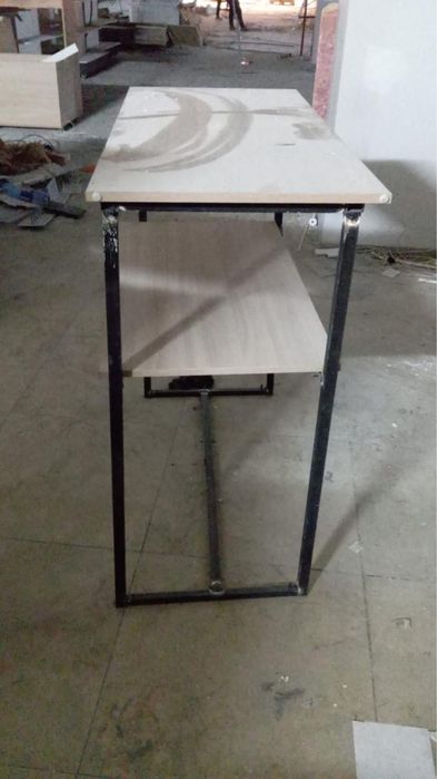 Продам мебель для бизнеса