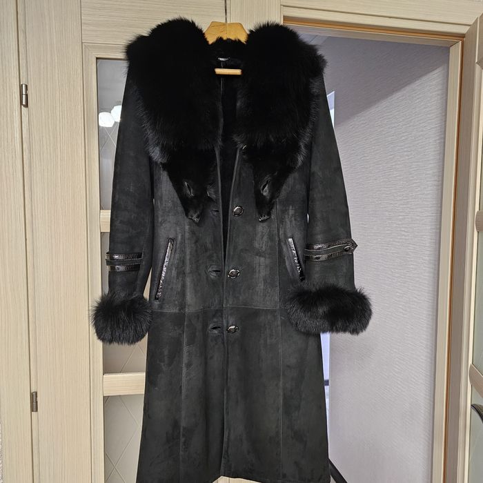 Продам дубленку б/у размер 42, 44.