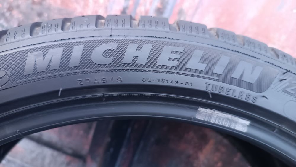 225/40/18 Michelin