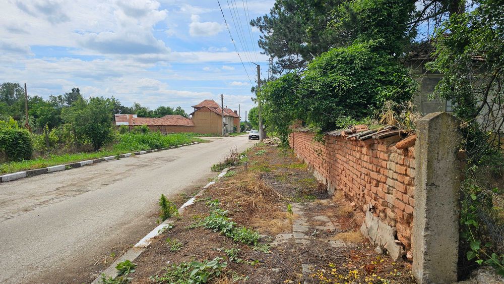 Къща в село Девенци