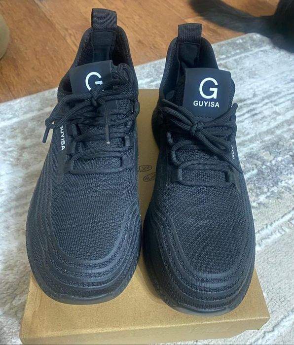 Кроссовки новые унисекс