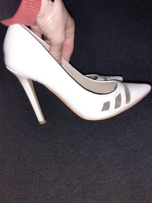 3 perechi de pantofi eleganti, marimea 36,