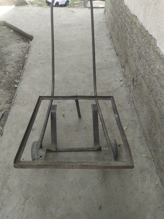 Продам срочно тележку