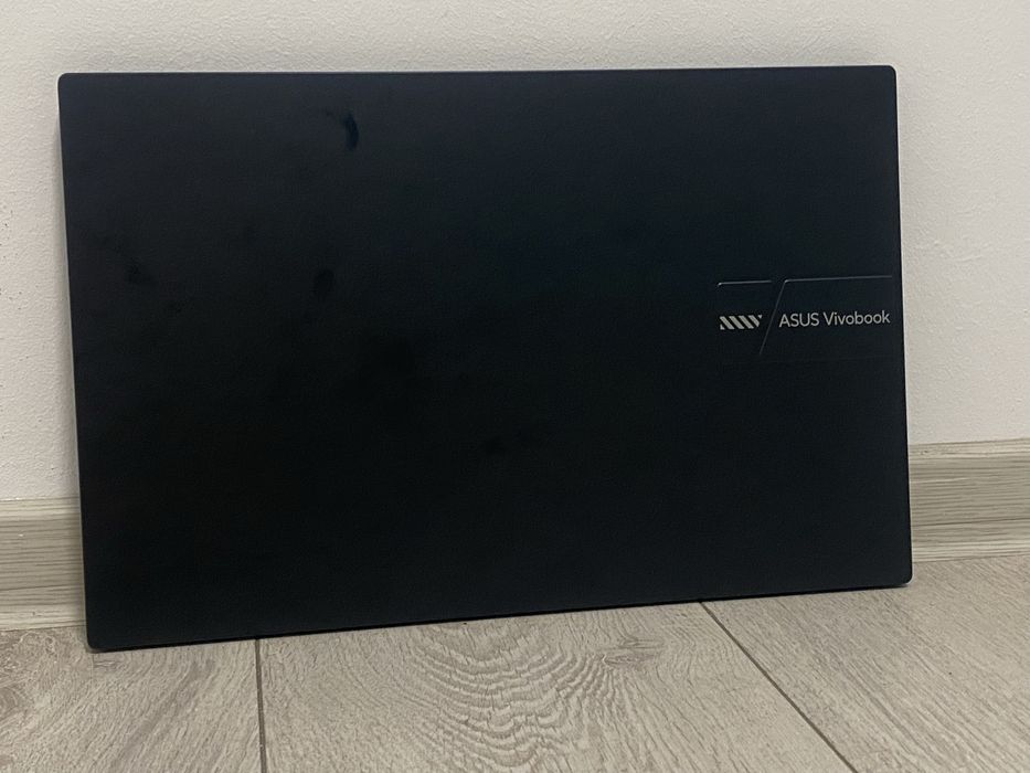 Asus vivobook 15