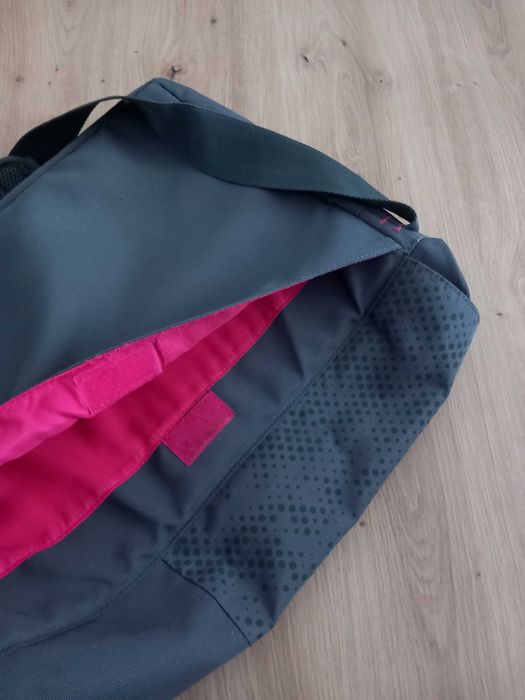 Бизнес Чанта за Лаптоп и Документи Dicota Messenger