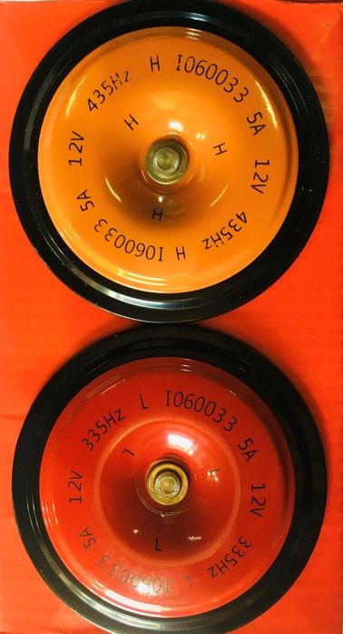 Клаксон №032 с два говорителя 5А 435 Hz/335 Hz