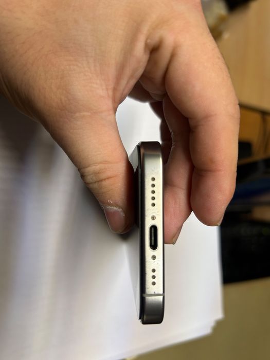 Iphone 16 pro 256g